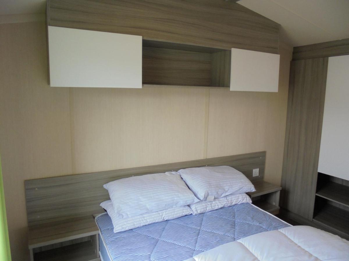 Apartment Kingfisher : Soleil:- 6 Berth, Heated, Close To Site Entrance *