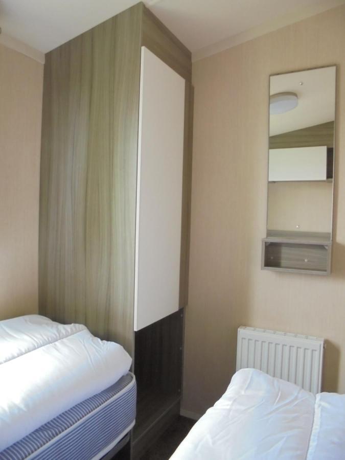 Apartment Kingfisher : Soleil:- 6 Berth, Heated, Close To Site Entrance *