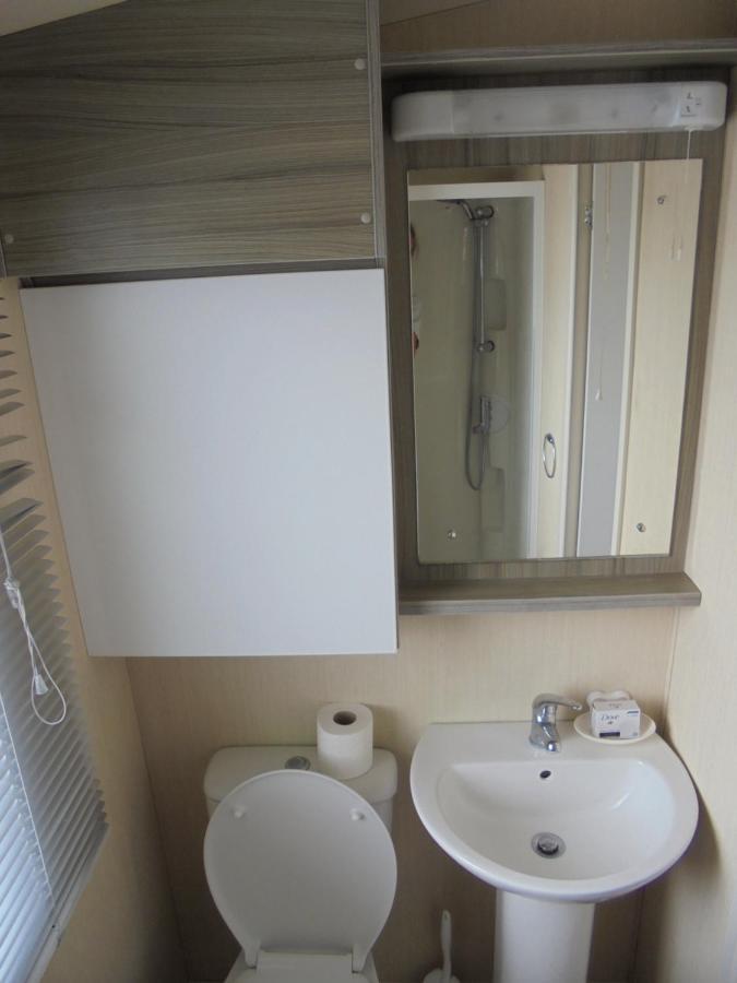 Kingfisher : Soleil:- 6 Berth, Heated, Close To Site Entrance Apartment