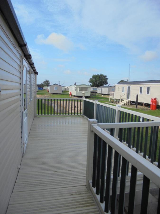 Kingfisher : Soleil:- 6 Berth, Heated, Close To Site Entrance Apartment