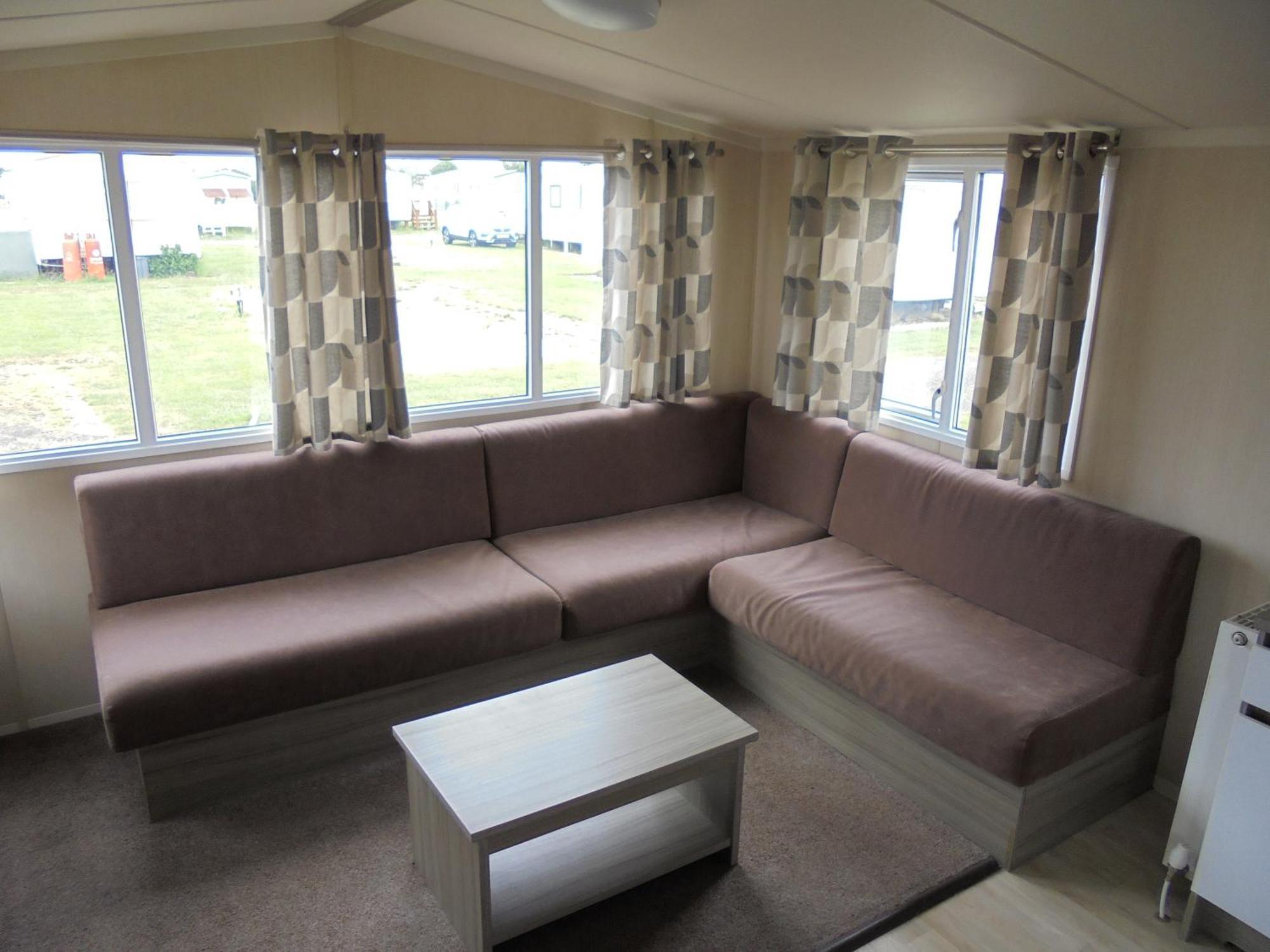 Apartment Kingfisher : Soleil:- 6 Berth, Heated, Close To Site Entrance